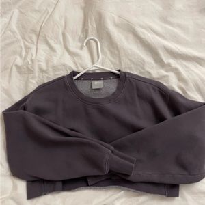 TNA cropped boyfriend crew neck size SMALL